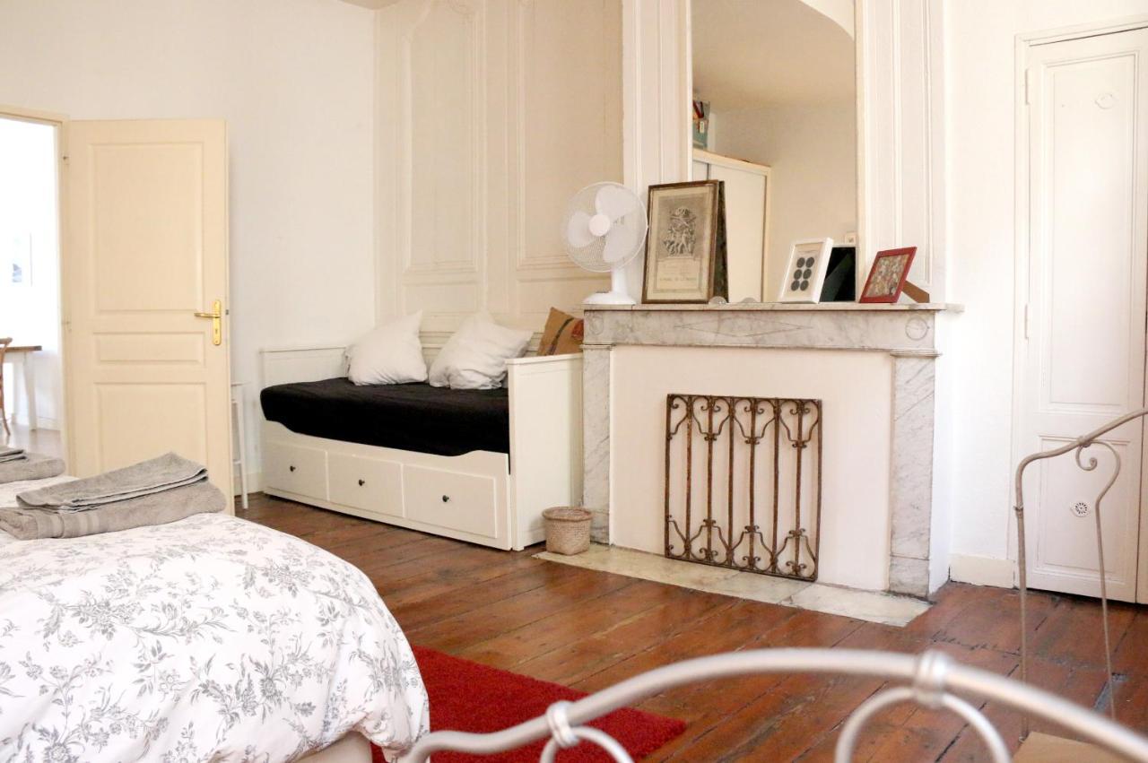 Key to Bordeaux - fairytale view, 2 bd + elevator Appartement Buitenkant foto
